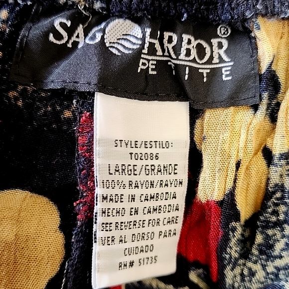 Vintage Rayon Sag Harbor High Waisted Skort Shorts Floral - Picture 7 of 8